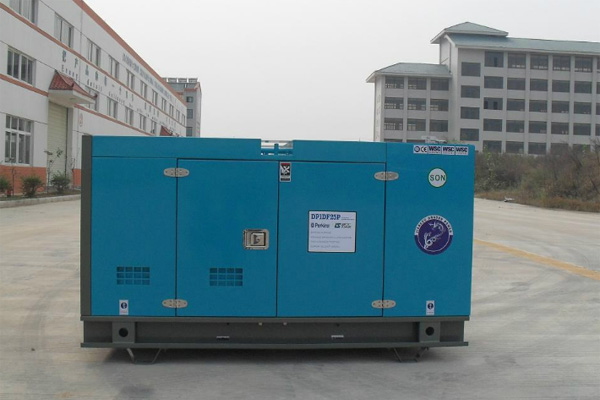 沁水发电机租赁如何正确安装空气滤清器？